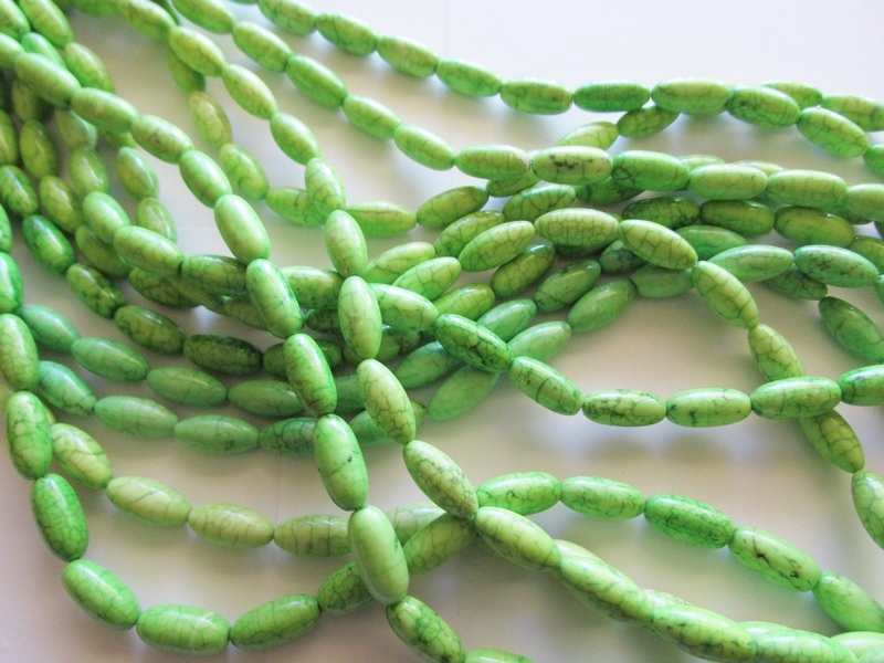 (image for) Lime green long barrel beads #1543